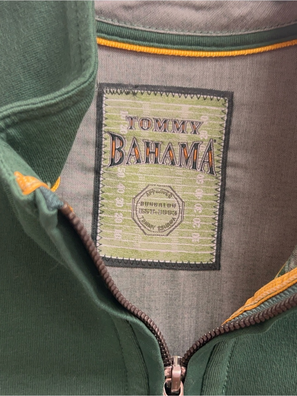 Tommy Bahama Green Bay Packers Green Quarter-Zip Pullover Size Medium - Picture 4 of 6
